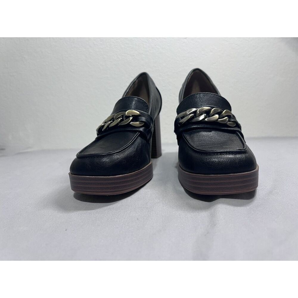White Mountain Shoe Women 8 Black Loafer Heel Y2K 90s Chain Accent Dark Academia - Picture 7 of 9